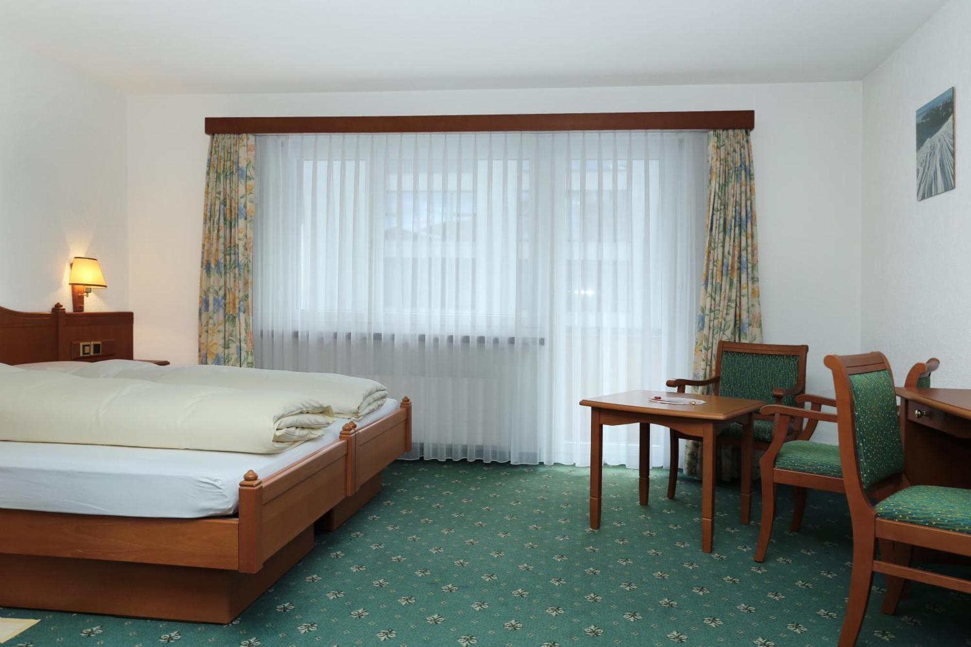 Hotel Tannenboden - Steinbock 플럼스버그 객실 사진
